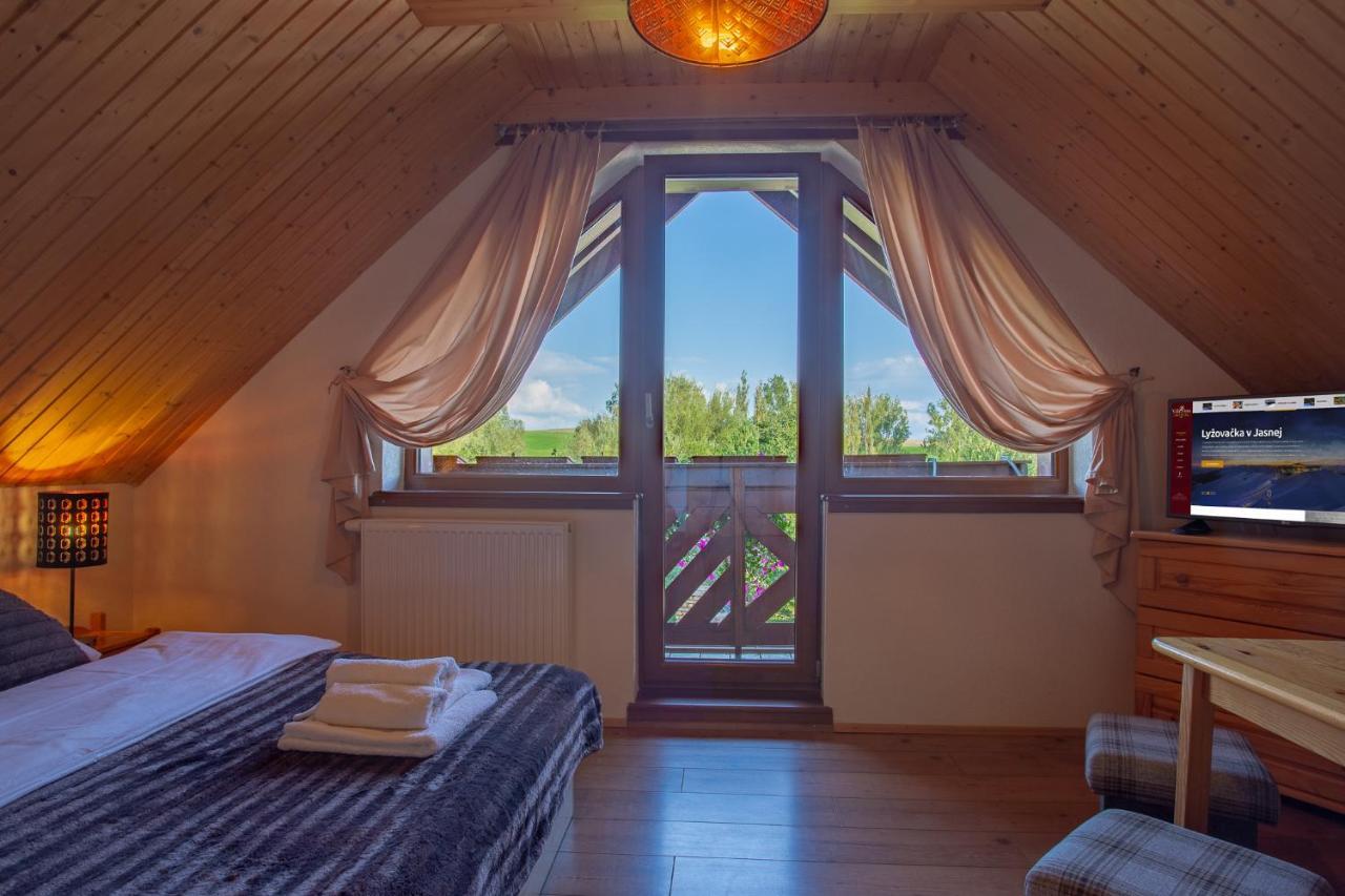 Apartmany A Studia Villa Flora Ліптовска-Сілніца Екстер'єр фото