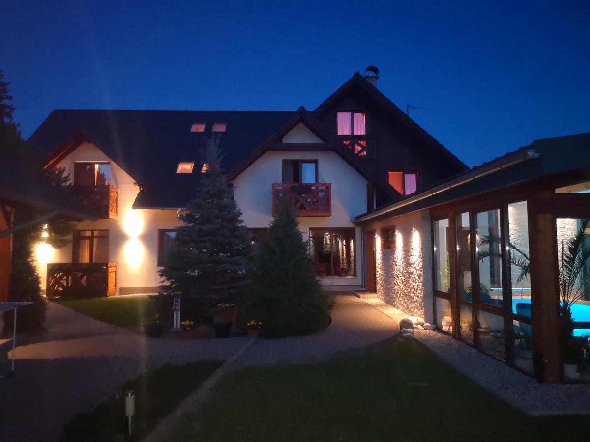 Apartmany A Studia Villa Flora Ліптовска-Сілніца Екстер'єр фото